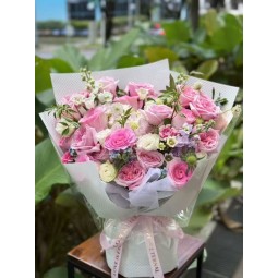 粉色甜蜜花束